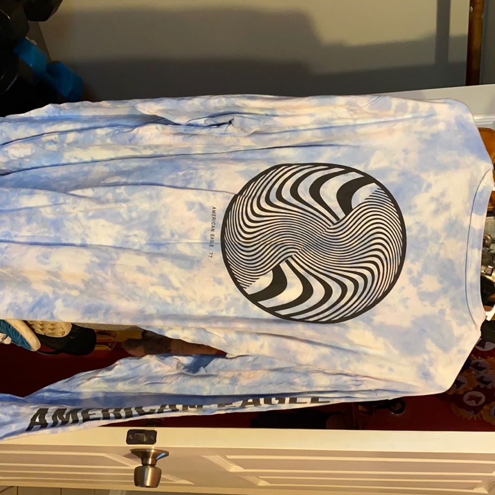 Never worn - doesn’t fit